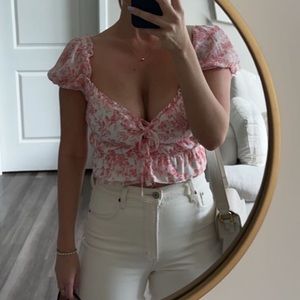 Lovers and friends tie front top